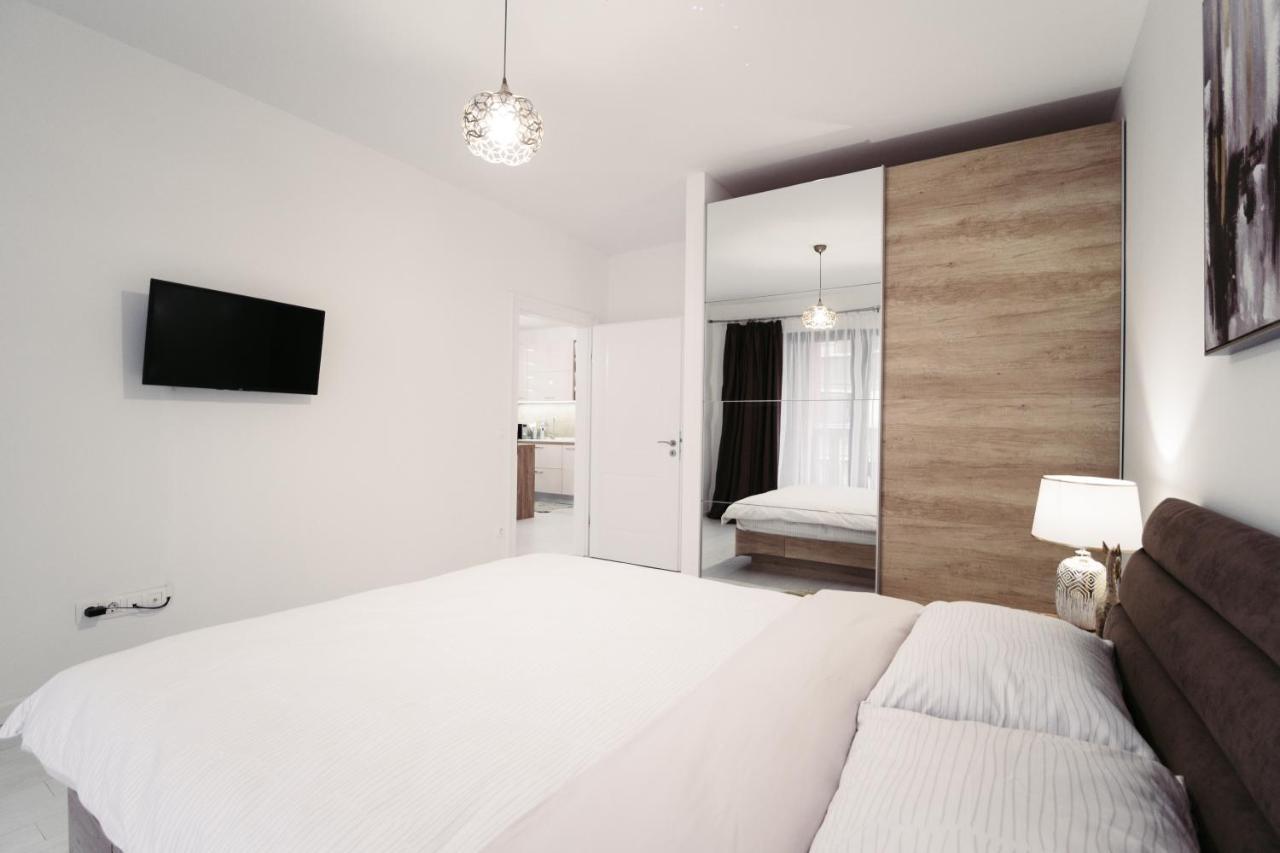 Apartment Avalon - Varna City Centre Exteriör bild